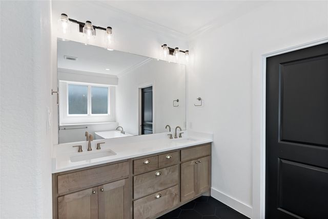 4111 Corvallis Court, Bryan, TX 77802