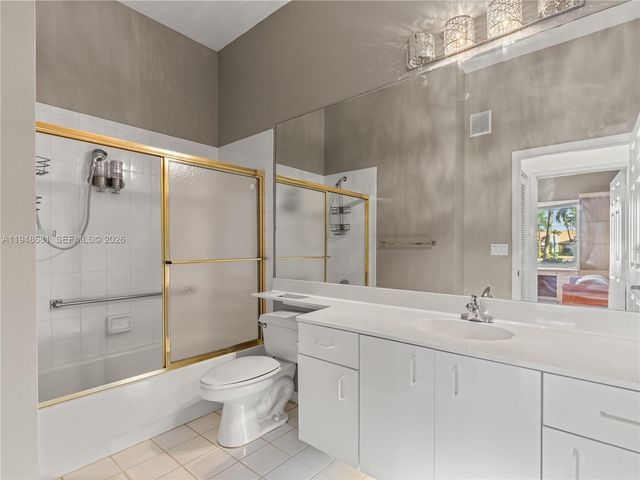 10168 Lombardy Dr, Tamarac, FL 33321