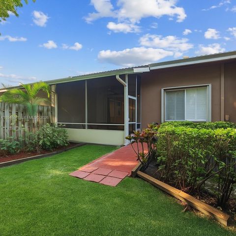 10168 Lombardy Dr, Tamarac, FL 33321