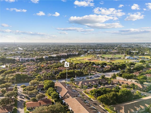 10168 Lombardy Dr, Tamarac, FL 33321