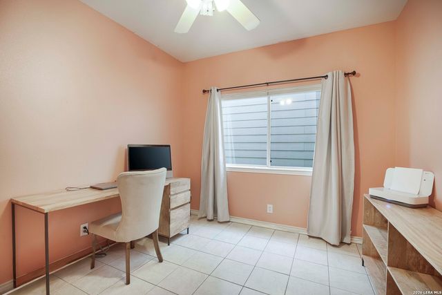 130 Oakwell Farms Parkway, San Antonio, TX 78218