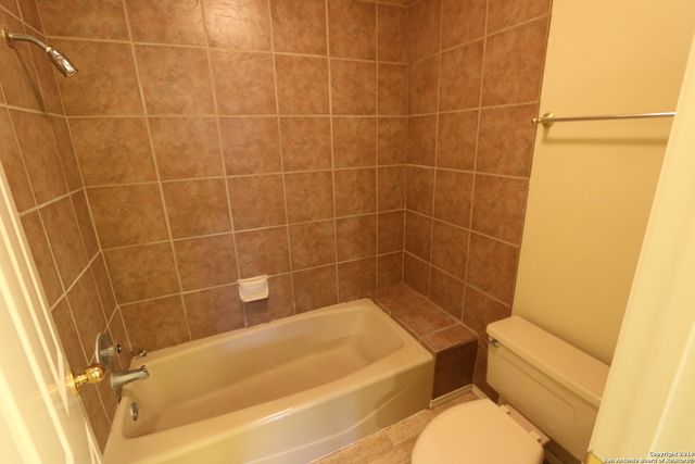 7930 Roanoke Run Apt 308, San Antonio, TX 78240