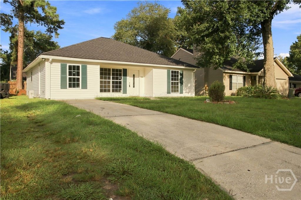 Image 1 of property listing at 7221 Garfield Street, Savannah, GA 31406