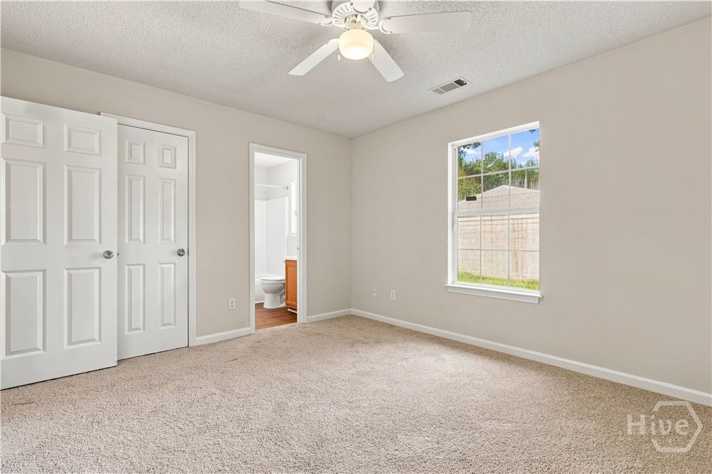 Image 28 of property listing at 7221 Garfield Street, Savannah, GA 31406