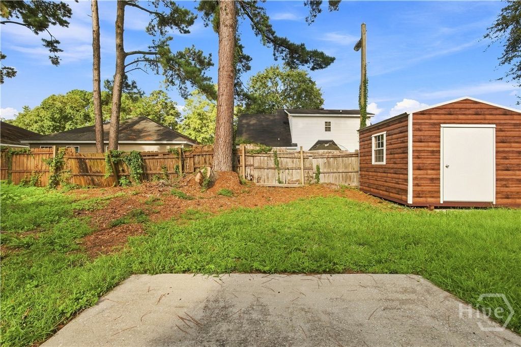 Image 30 of property listing at 7221 Garfield Street, Savannah, GA 31406