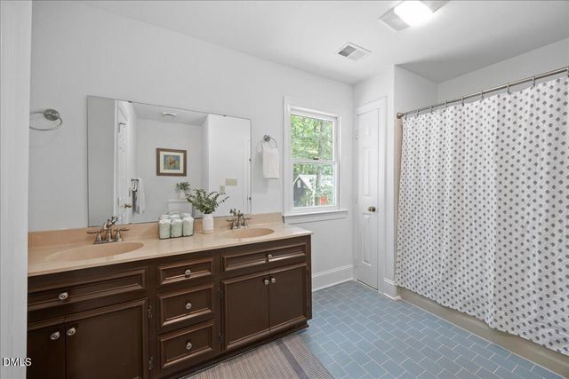 6516 Bakersfield Drive, Raleigh, NC 27606