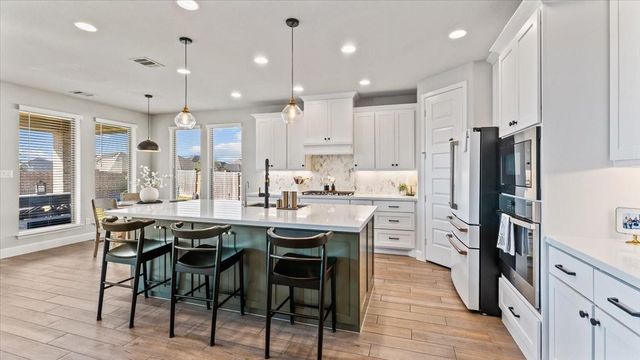 19203 Seabiscuit Stable Trail, Tomball, TX 77377