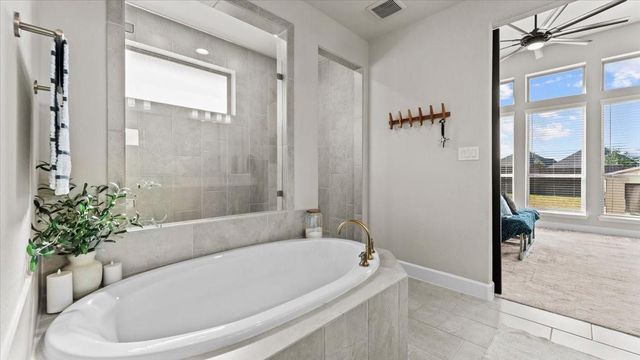 19203 Seabiscuit Stable Trail, Tomball, TX 77377