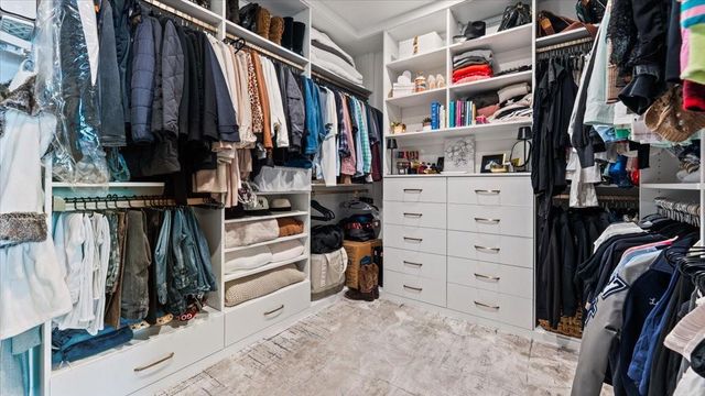 19203 Seabiscuit Stable Trail, Tomball, TX 77377