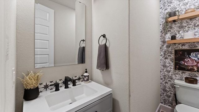 19203 Seabiscuit Stable Trail, Tomball, TX 77377