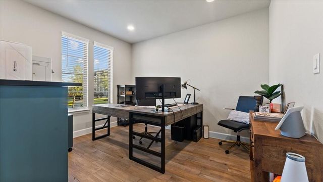 19203 Seabiscuit Stable Trail, Tomball, TX 77377