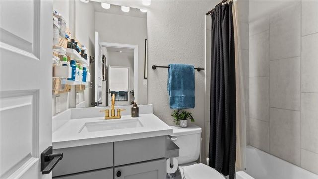 19203 Seabiscuit Stable Trail, Tomball, TX 77377