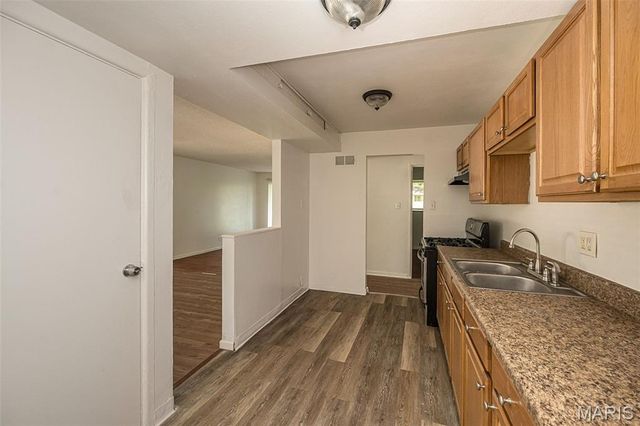 143 Roderick Drive, St Louis, MO 63137