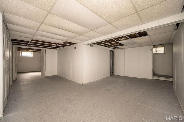 143 Roderick Drive, St Louis, MO 63137