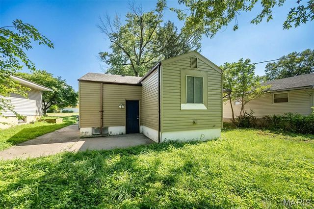 143 Roderick Drive, St Louis, MO 63137