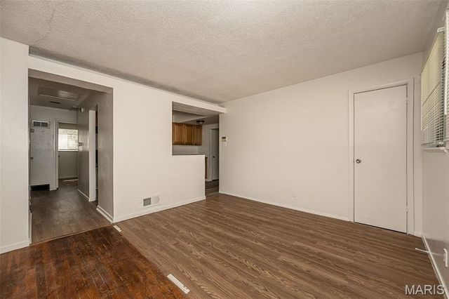 143 Roderick Drive, St Louis, MO 63137