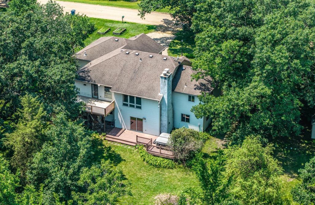 700 Ridge Road, Henderson, MN 56044 — photo 2