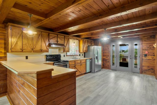 1105 Long Branch Road, Heber Springs, AR 72543