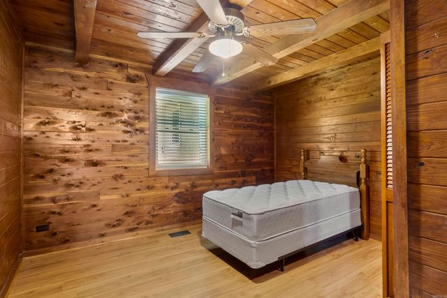 1105 Long Branch Road, Heber Springs, AR 72543