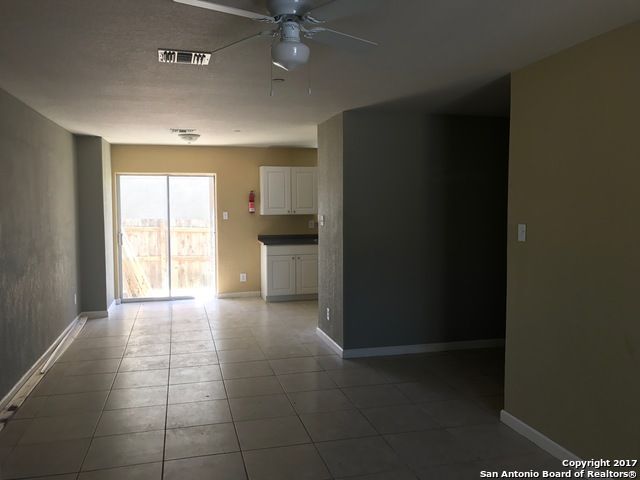 6551 Spring Time St Apt 304, San Antonio, TX 78249