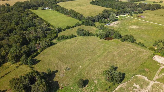 363 Villa Drive, Sparta, MO 65753