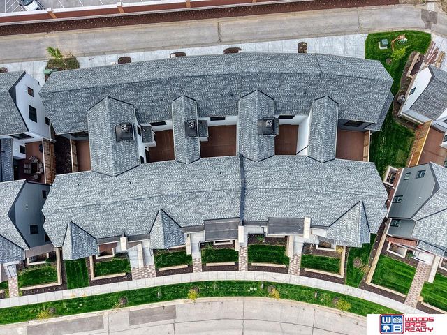713 Blue Sage Boulevard, Lincoln, NE 68521