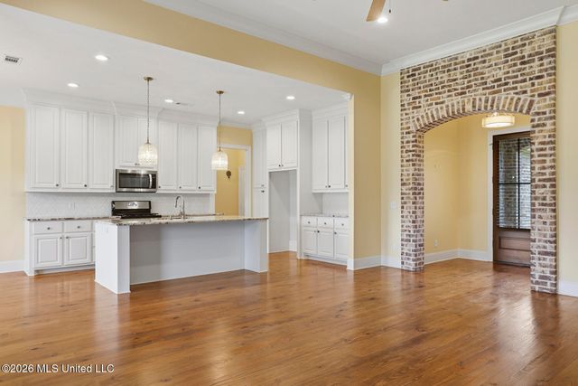 174 Falls Crossing, Madison, MS 39110