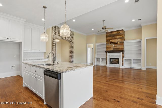 174 Falls Crossing, Madison, MS 39110