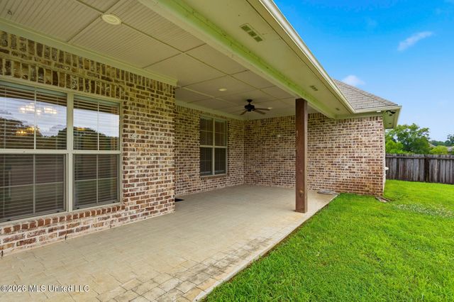 174 Falls Crossing, Madison, MS 39110