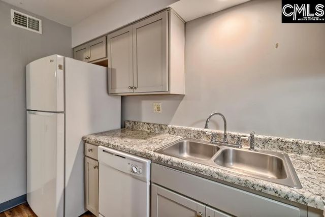 1825 St Julian Place 6-F, Columbia, SC 29204