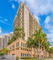 17555 Atlantic Boulevard 606, Sunny Isles Beach, FL 33160