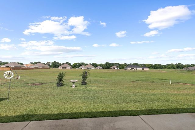 116 Heritage Way, Headland, AL 36345