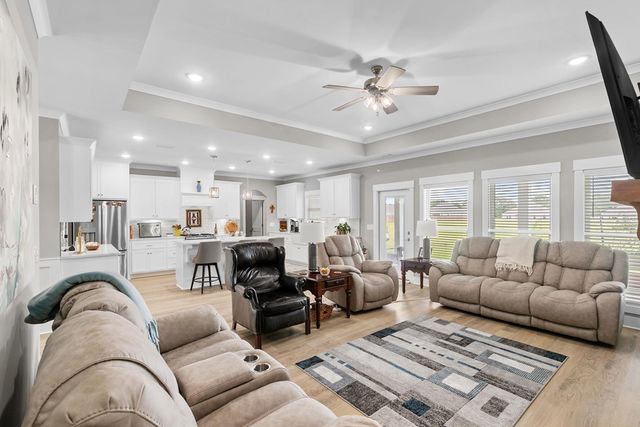 116 Heritage Way, Headland, AL 36345