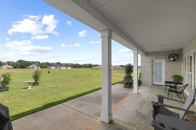 116 Heritage Way, Headland, AL 36345