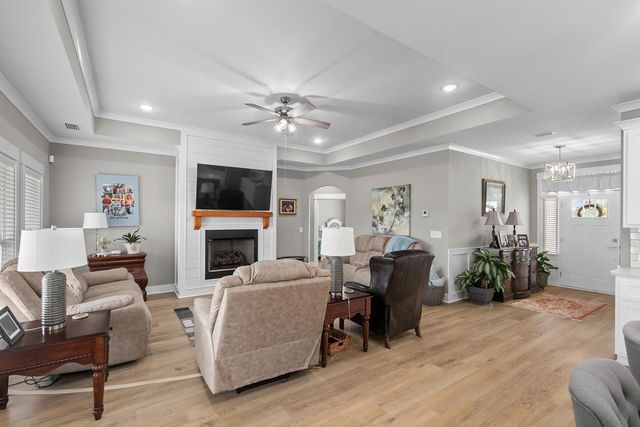 116 Heritage Way, Headland, AL 36345