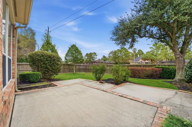 5814 Riverchase Village Drive, Houston, TX 77345