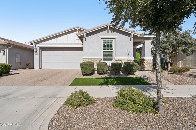 10642 E TWISTER Avenue, Mesa, AZ 85212