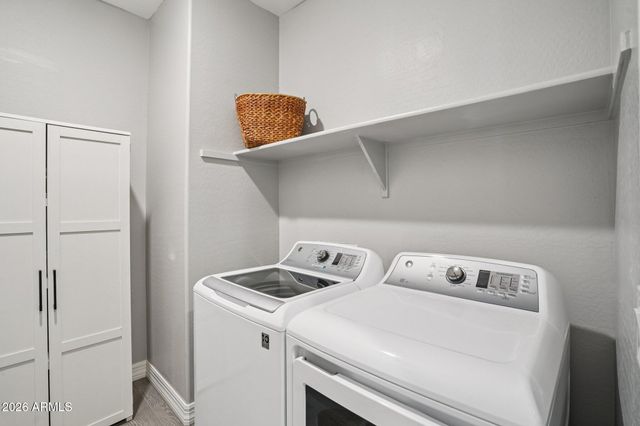 10642 E TWISTER Avenue, Mesa, AZ 85212