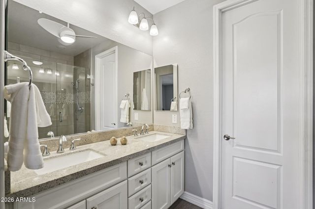 10642 E TWISTER Avenue, Mesa, AZ 85212