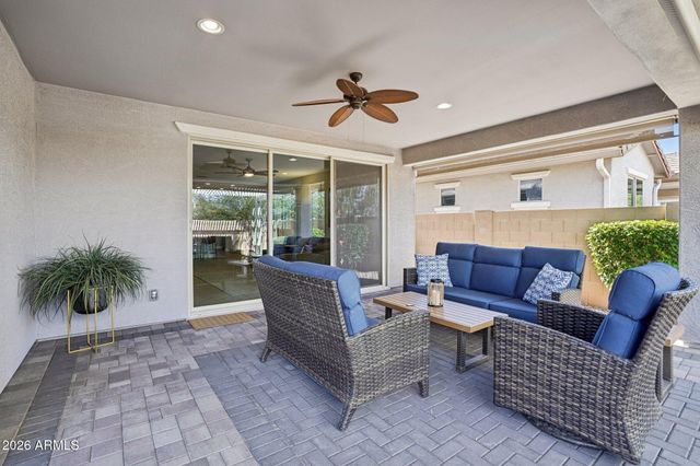 10642 E TWISTER Avenue, Mesa, AZ 85212