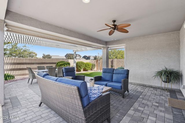 10642 E TWISTER Avenue, Mesa, AZ 85212