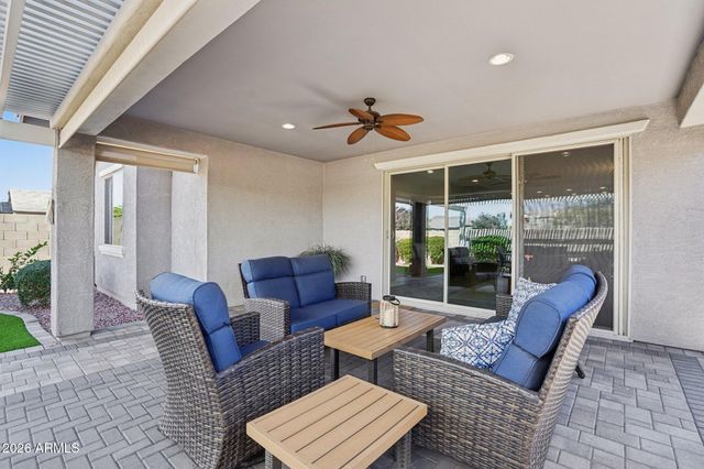 10642 E TWISTER Avenue, Mesa, AZ 85212