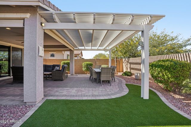 10642 E TWISTER Avenue, Mesa, AZ 85212