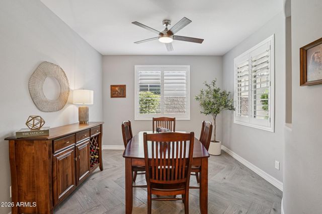 10642 E TWISTER Avenue, Mesa, AZ 85212