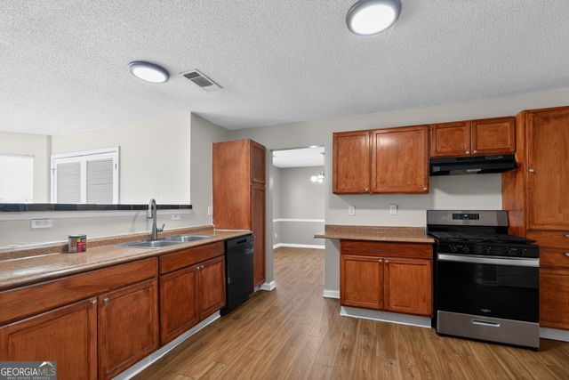 3972 Ward Lake Trail, Ellenwood, GA 30294