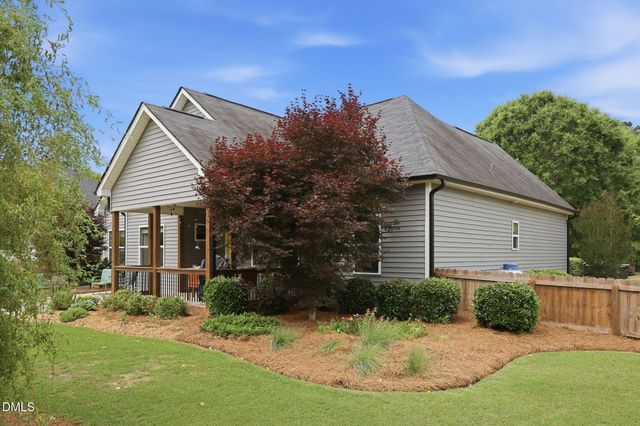 15 Ashland Court, Zebulon, NC 27597