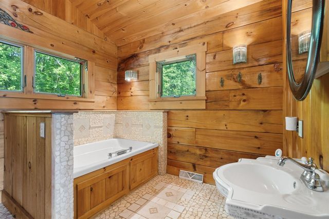 210 Spring Lake Drive, Chelsea, MI 48118