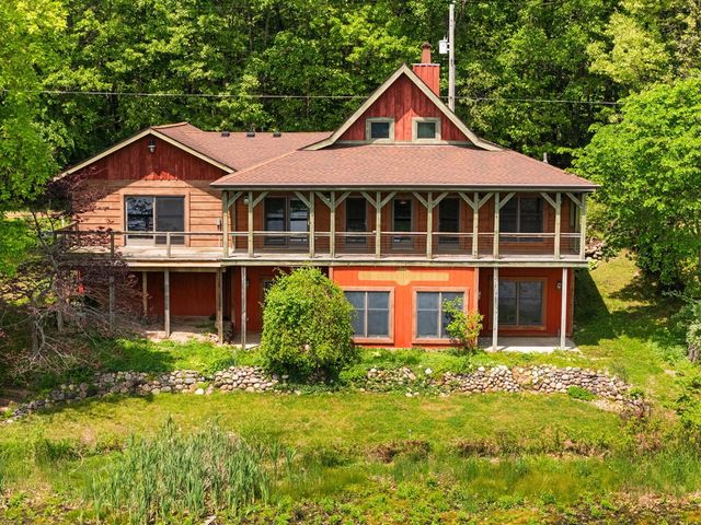 210 Spring Lake Drive, Chelsea, MI 48118