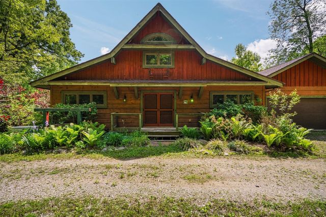 210 Spring Lake Drive, Chelsea, MI 48118