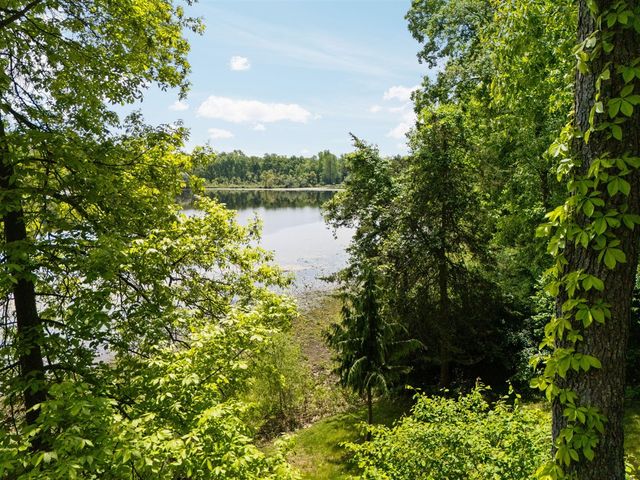 210 Spring Lake Drive, Chelsea, MI 48118